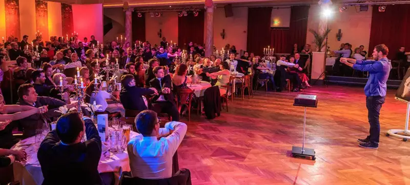 Foto 7 von Ben David - Magic Comedy Show