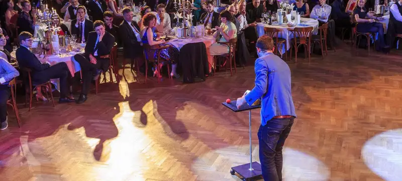 Foto 8 von Ben David - Magic Comedy Show