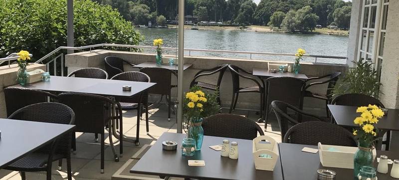 Foto 5 von Tally's Restaurant im Rudersport