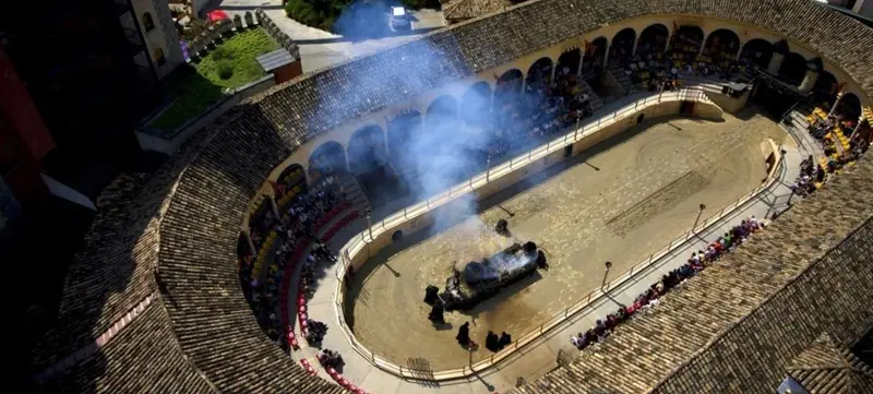 Foto 1 von Europapark Spanische Arena