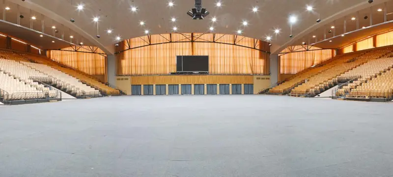 Foto 2 von Sport- und Kongresshalle Schwerin
