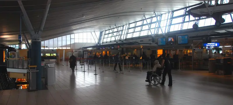 Foto von Media Stuttgart Flughafen Promotionfläche Terminal 1 öffentlicher Abflugbereich (3), Ebene 3