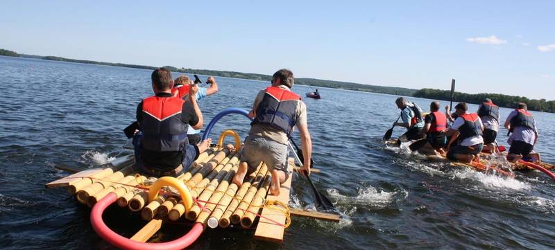 Foto 1 von Floßbau mit Floßfahrt - Das Teamevent!