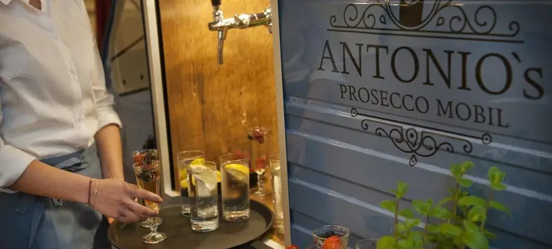 Foto 2 von Antonios Prosecco Mobil