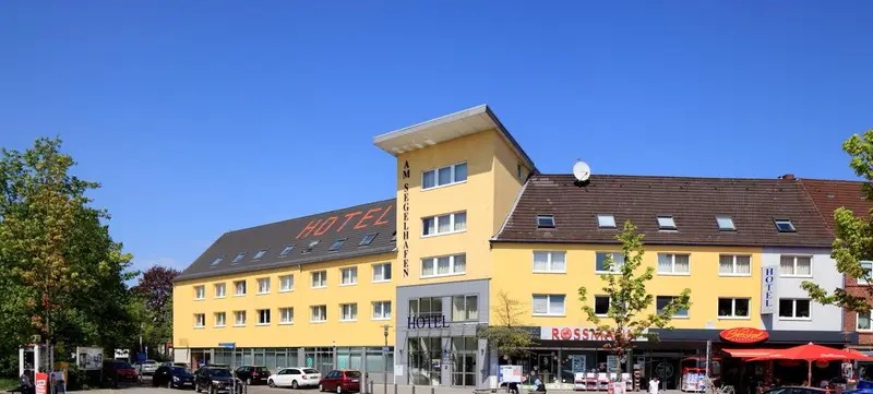 Foto 6 von Hotel am Segelhafen