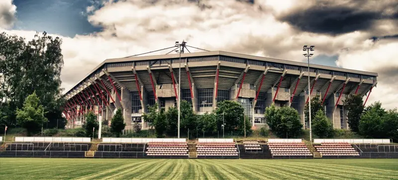 Foto 1 von Fritz-Walter-Stadion