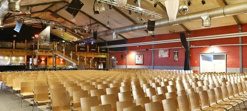 Foto 1 von Vamos Kulturhalle