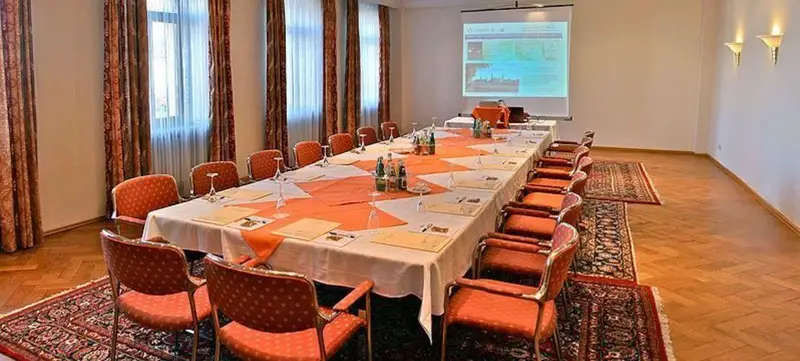 Foto 2 von Hotel Bayerischer Hof Dresden