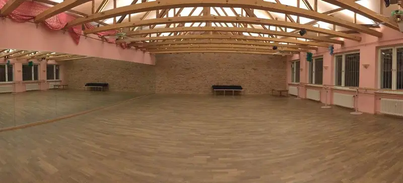 Foto 2 von Trybe Studio