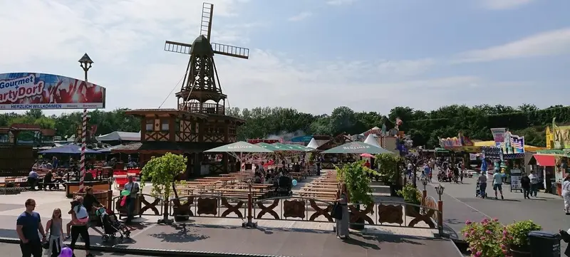 Foto 2 von Zentraler Festplatz Berlin