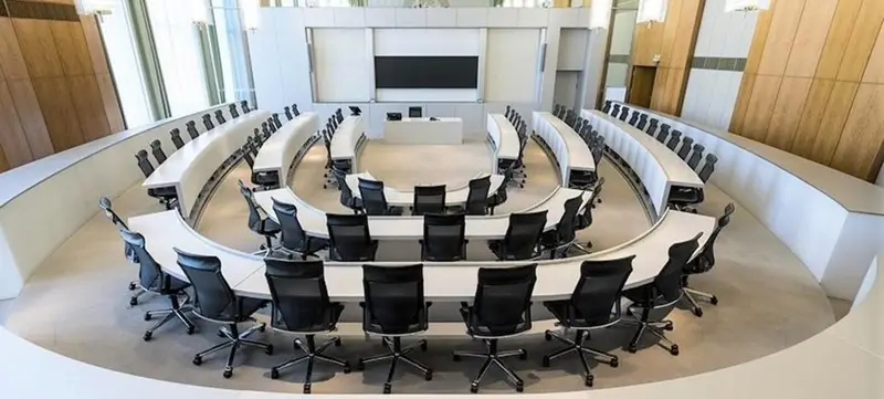Foto 2 von Schlossplatz 1 - Campus der ESMT Berlin 