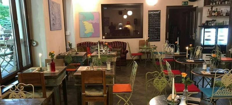 Foto 1 von Café Belgique