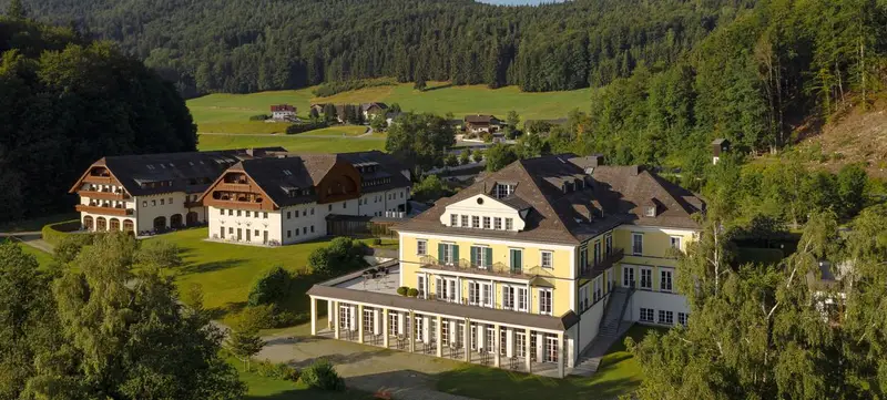 Foto 1 von Sheraton Fuschlsee-Salzburg Hotel Jagdhof