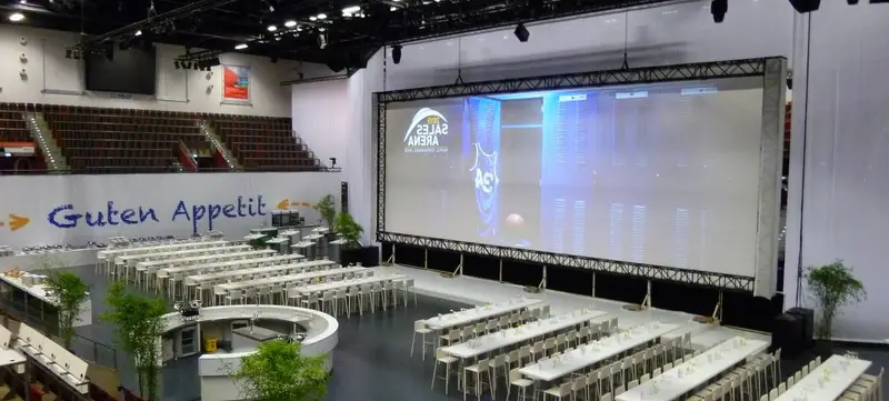 Foto 2 von MHP Arena