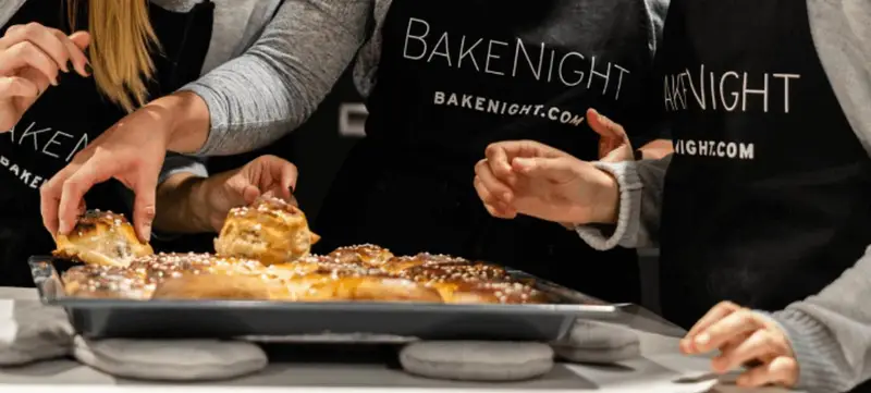 Foto 2 von BakeNight