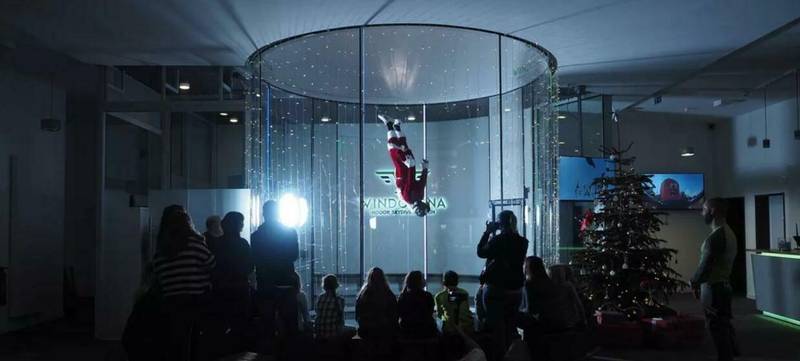 Foto 2 von Indoor Skydiving