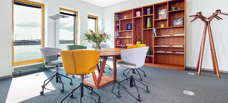 Foto 1 von Seminarräume Holzhafen Hamburg - Lounge