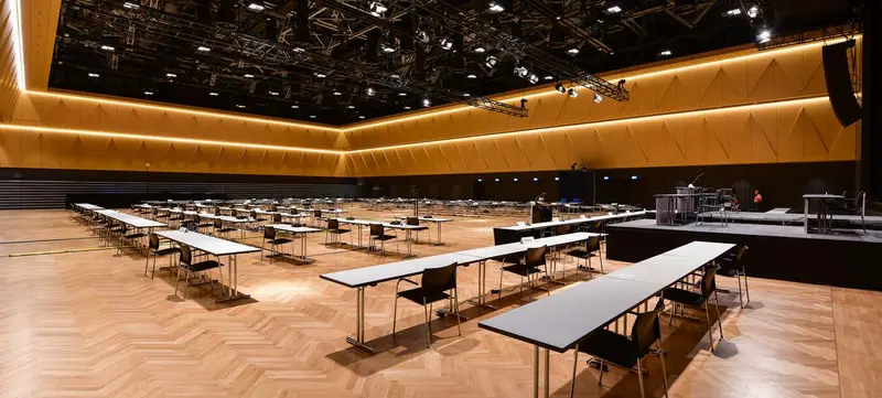 Foto 1 von Rheingoldhalle