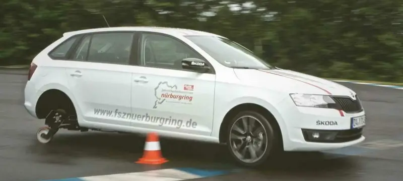 Foto 5 von Fahrsicherheitszentrum am Nürburgring