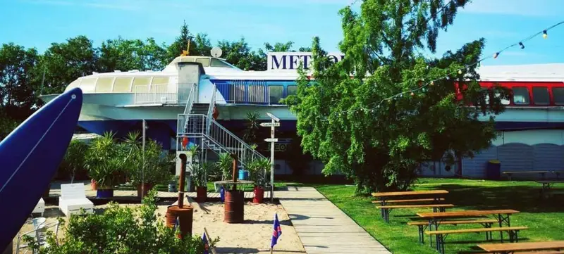 Foto 2 von Meteor Club
