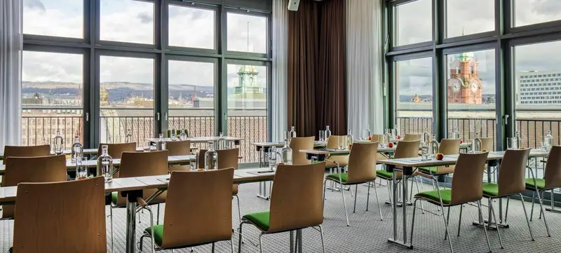 Foto 2 von Intercity Hotel Wiesbaden