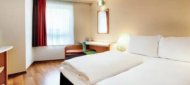 Foto 2 von B&B Hotel Düsseldorf-Hbf