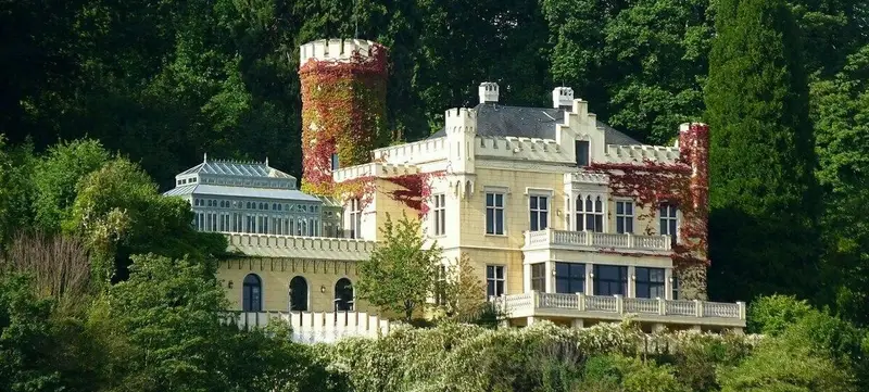 Foto 1 von Schloss Marienfels