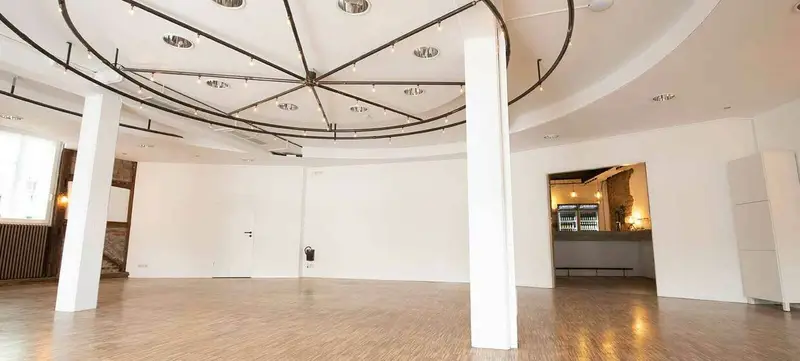 Foto 2 von Hofhaus Social Space