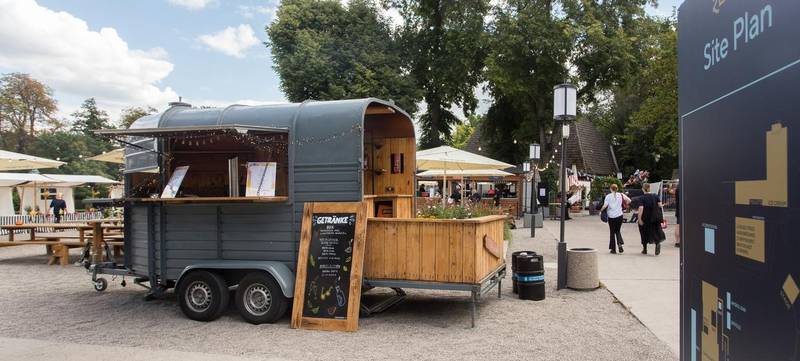 Foto 2 von Sommerfest am Ufer der Spree