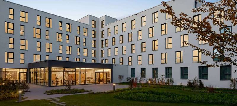 Foto 1 von Hotel mit Restaurant, Bar und Fitnessstudio