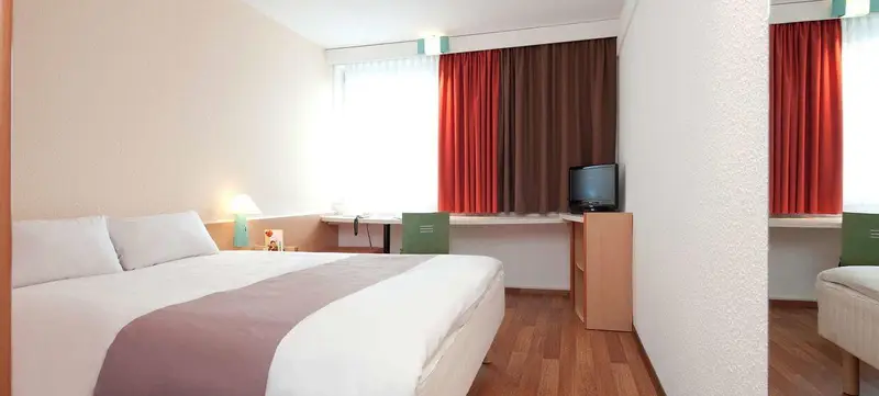 Foto 1 von ibis Regensburg City