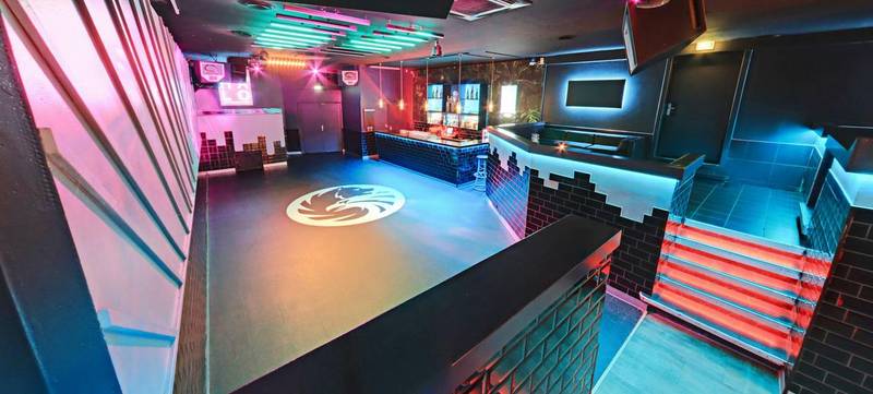 Foto 7 von UPPER CLUB