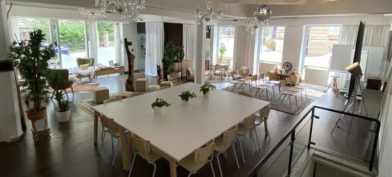Foto 2 von Studio & Meetingraum
