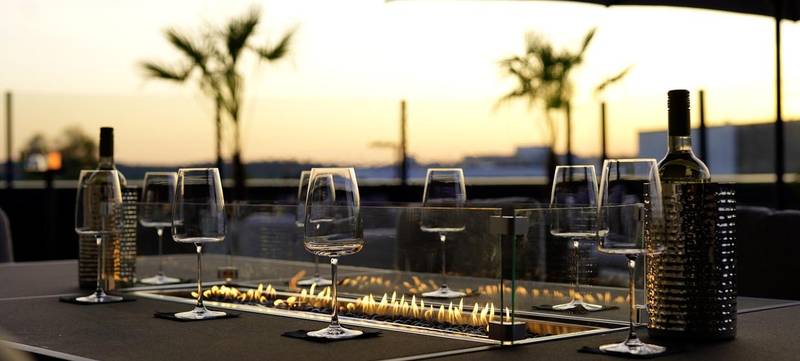 Foto 1 von Ihr mediterranes Sommerfest mit Live BBQ auf 241qm Sunset-Dachterrasse