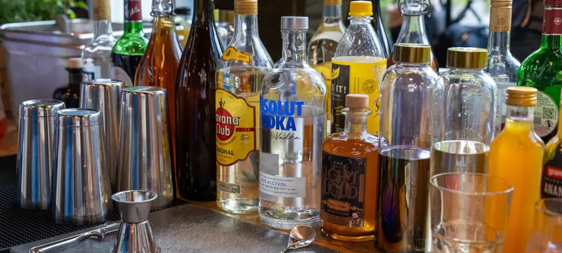 Foto 10 von Kreativer Cocktailkurs mit professionellen Barkeepern