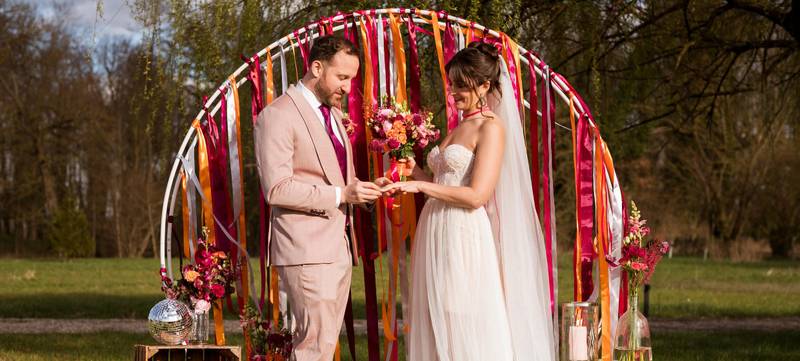 Foto 1 von Traumhochzeit auf dem Storchenhof Blumenow