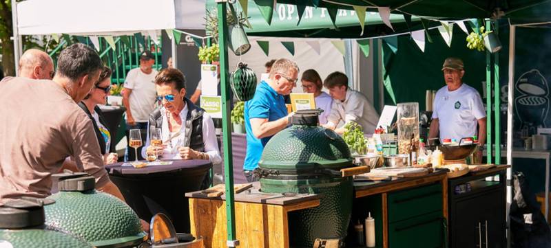 Foto 2 von Big Green Egg Teamevent – Grillen mit Genuss & Teamgeist