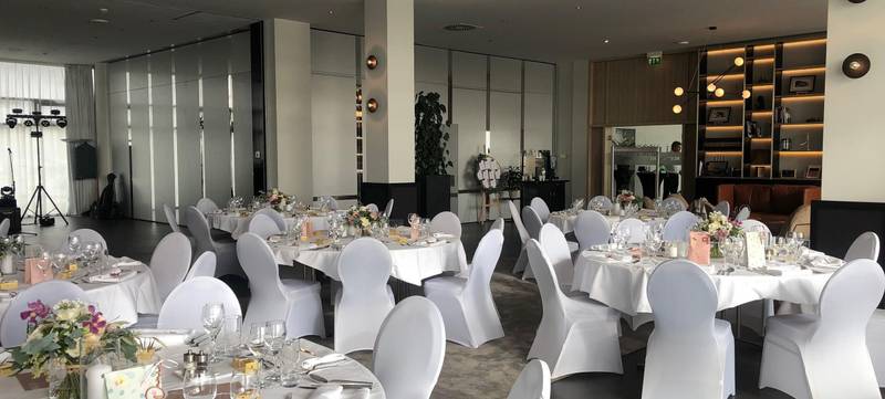 Foto 1 von Hochzeit in stilvollem Rahmen im INNSiDE Bremen