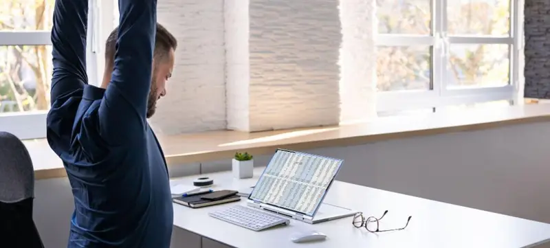 Foto 3 von Gesund im Büro – Yoga, Achtsamkeit & Stressmanagement