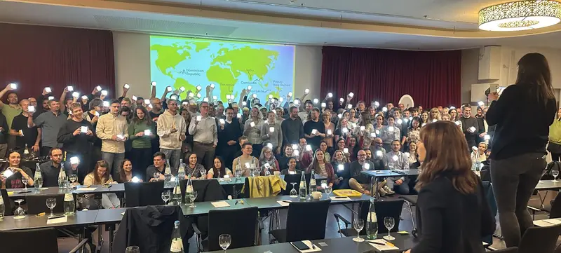 Foto 3 von Mehr als Teambuilding: Solarlampe bauen für Kinder der Welt