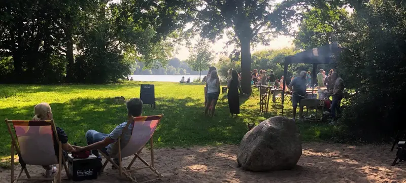 Foto 1 von BBQ am See