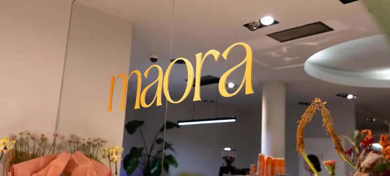 Foto 1 von Maora Studios Café
