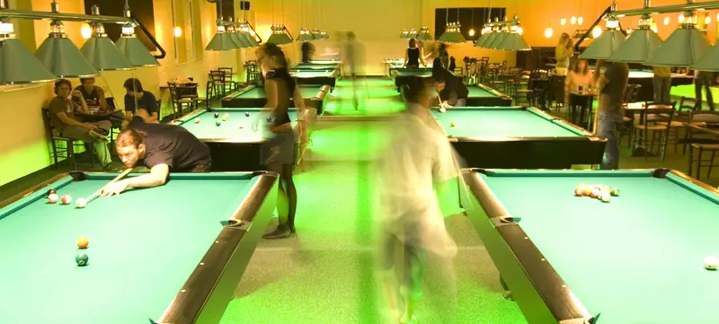 Foto 2 von Pool Hall