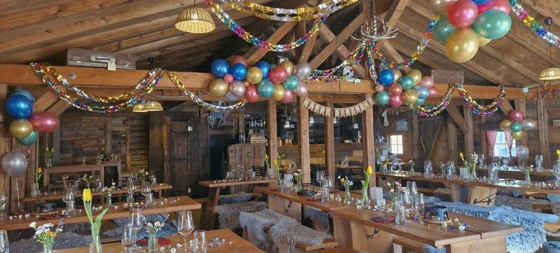 Foto 4 von Geburtstagsfeier in der Schwarzen Heidi Fonduehütte