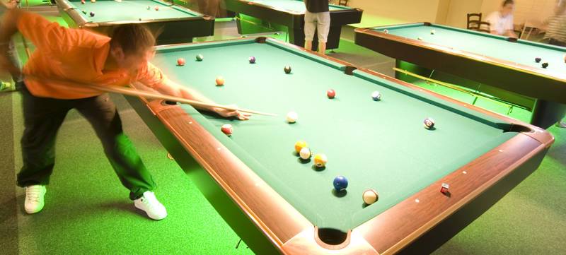 Foto 3 von Teambuilding Challenge Münster – Teamspiele in der Pool Hall