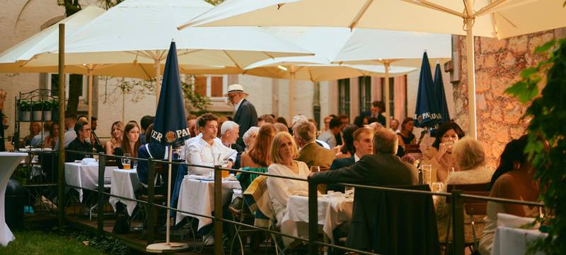 Foto 1 von Outdoor-Event im Schlosspark