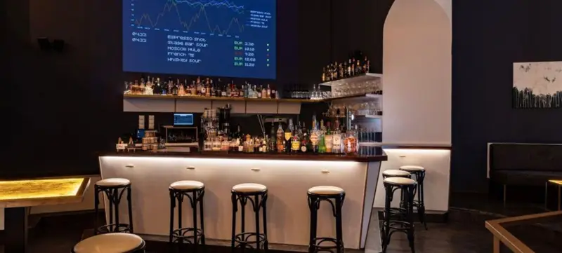 Foto 1 von Stage Bar
