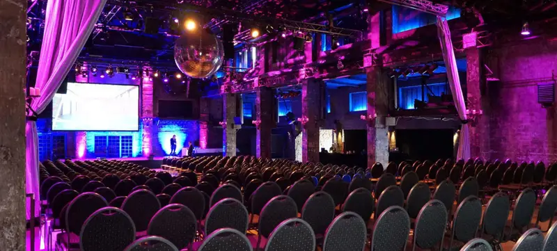 Foto 1 von Die HALLE Tor 2