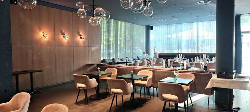 Foto 1 von Business Lunch Meeting im June Six