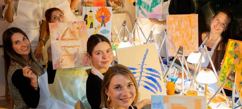 Foto 2 von Sip&Paint: Abstraktes Malen